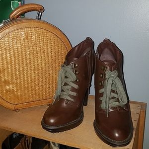 Brown leather high heeled bootie